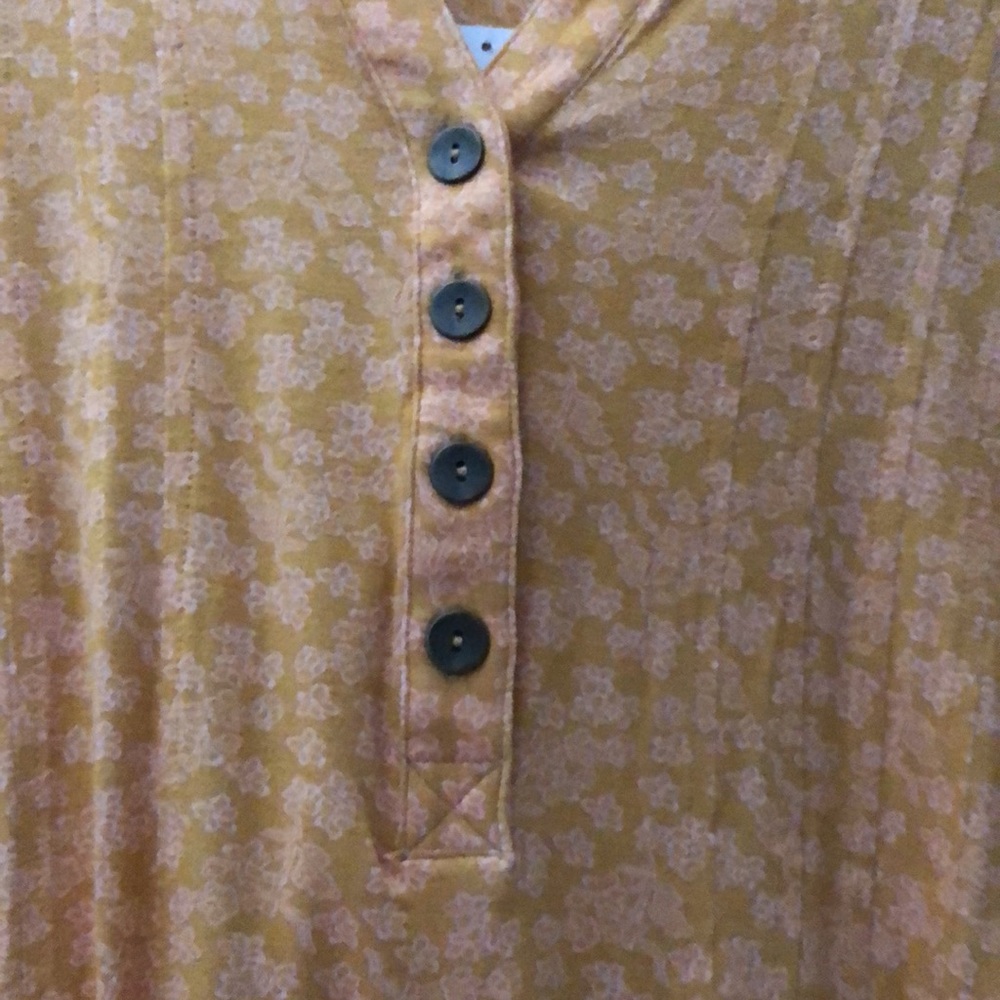 Floral tunic - Picture 2 of 4